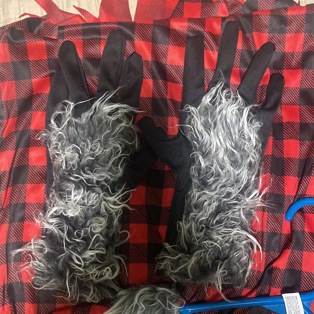 Suit Yourself Costume CO hungry howler